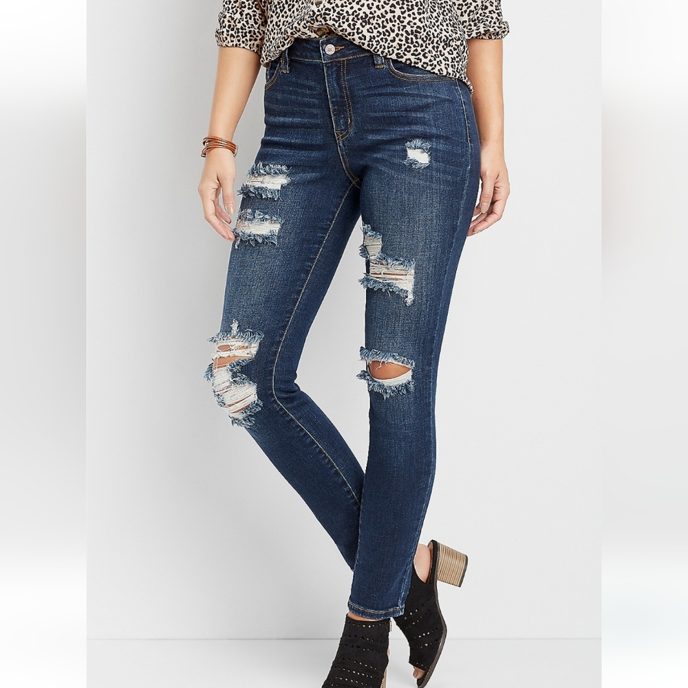 Kancan Destructed High Rise Skinny Jeans, Dark Wash Size 29